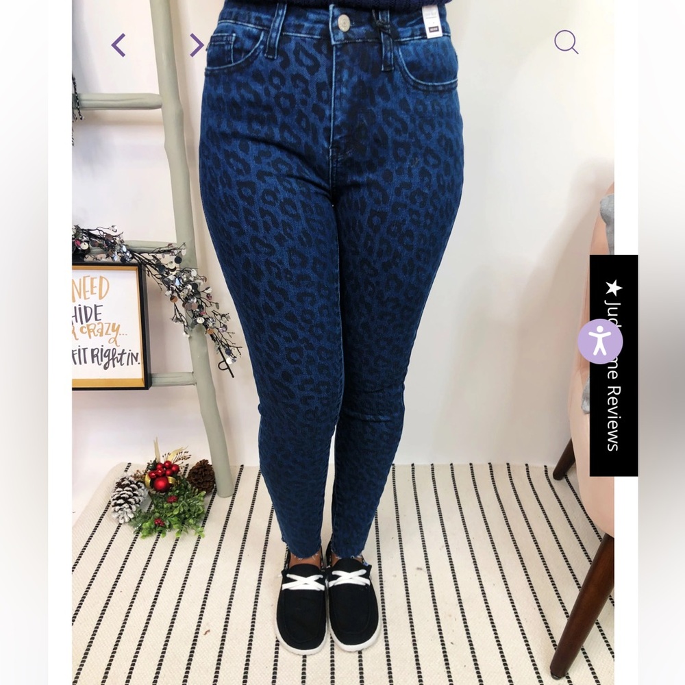 NWT Wild About You Judy Blue Skinny Jeans